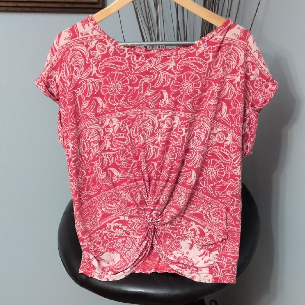 Lucky Brand Red Floral Short Sleeve Top